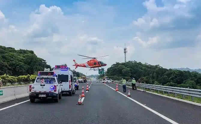 白银区高速公路汽车救援案例